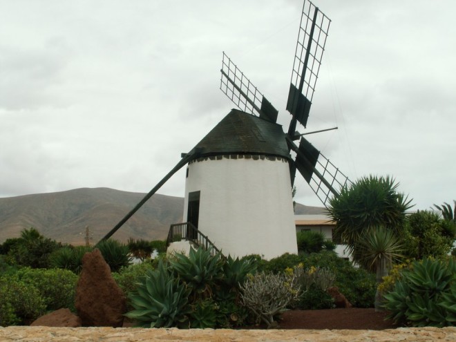 Antigua Windmill Craft Centre