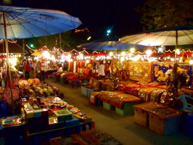 Ночной рынок в Чиангмае1